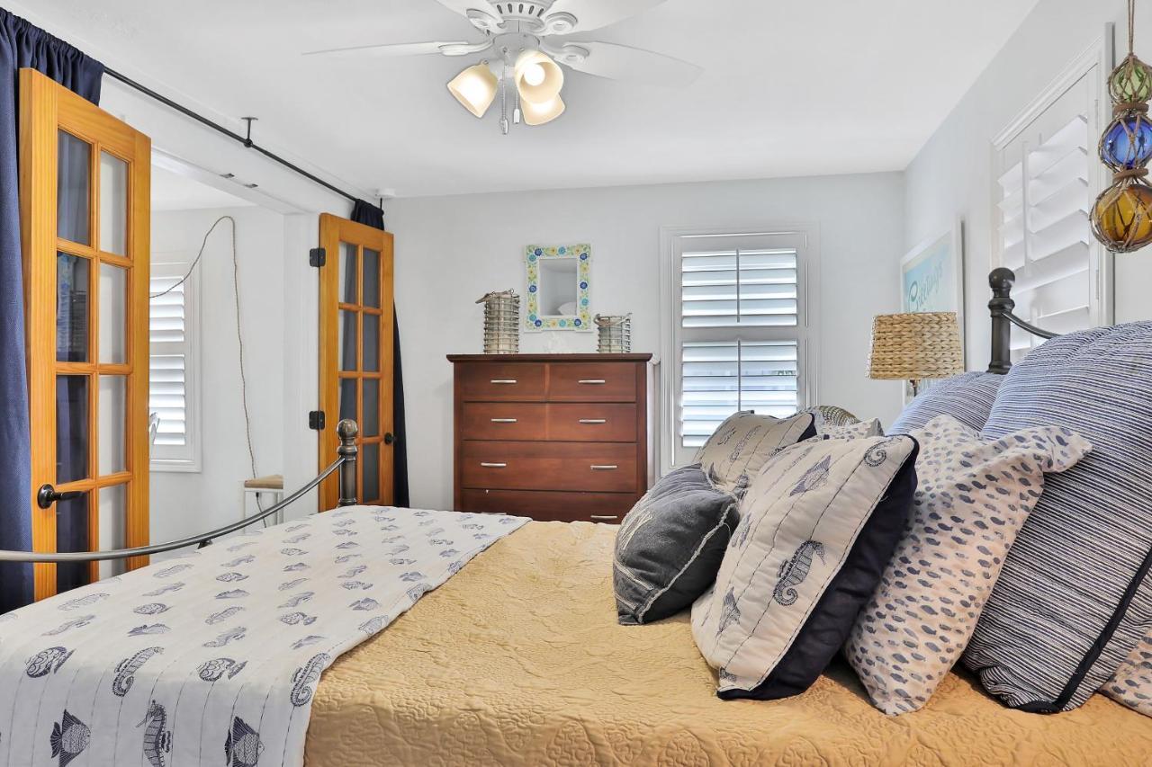 Sol Mate Beach Cottage St. Pete Beach Bagian luar foto