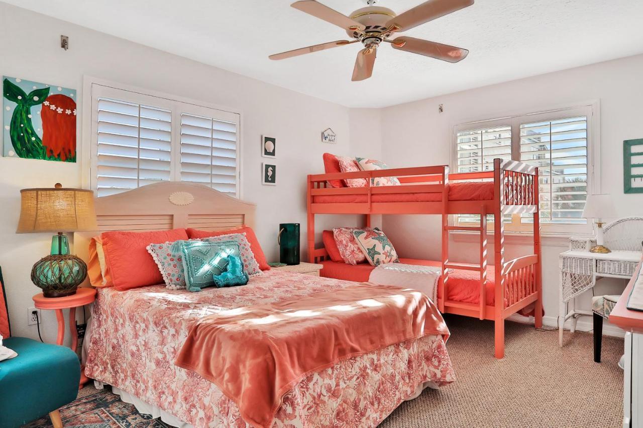 Sol Mate Beach Cottage St. Pete Beach Bagian luar foto