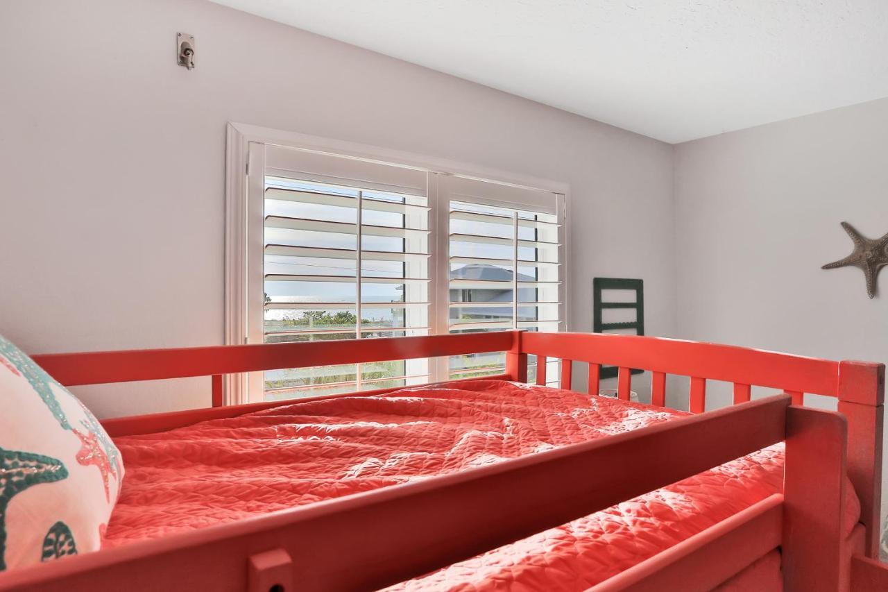 Sol Mate Beach Cottage St. Pete Beach Bagian luar foto